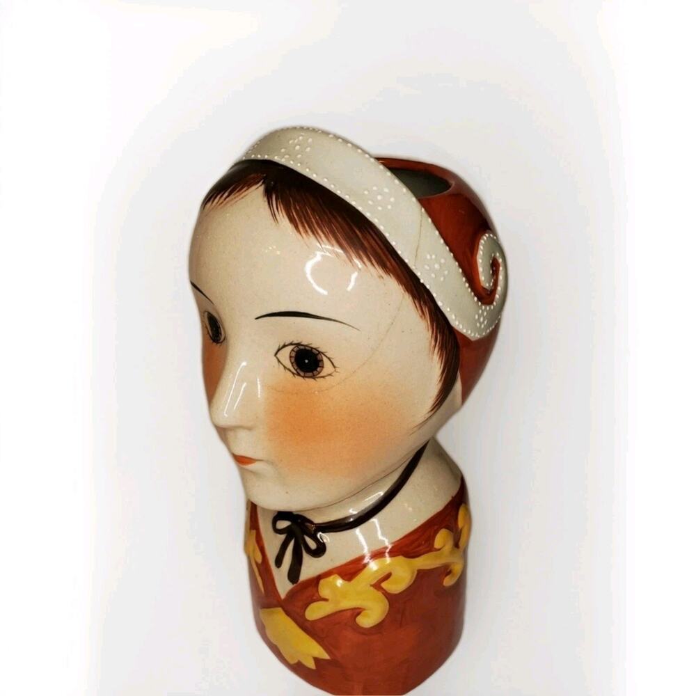 Midcentury Scandinavian Folk Art Ceramic Tudor Bust Vase Gemma Taccogna Style - Picture 4 of 8